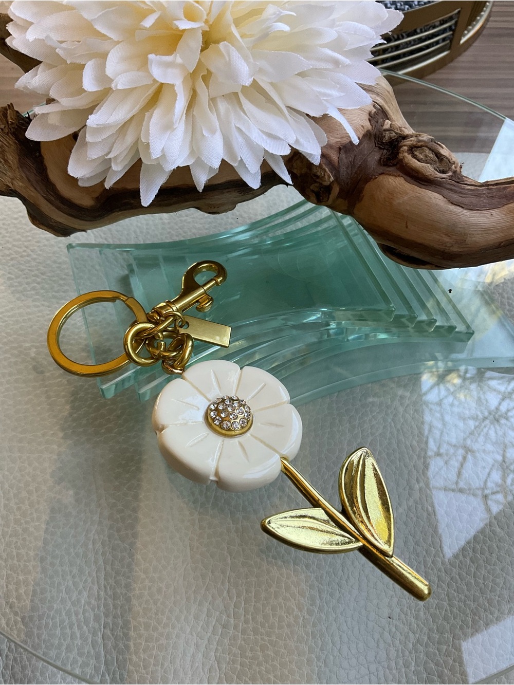 Gold & White Flower Keychain Bag Charm - Brand Unknown